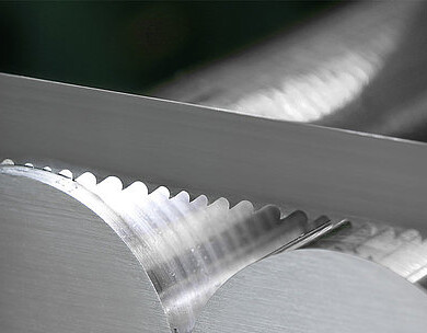 steel cutting equipment